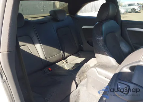 2013 Audi A5 2.0T Premium из США, поврежденный, VIN WAUWFAFR3DA011320